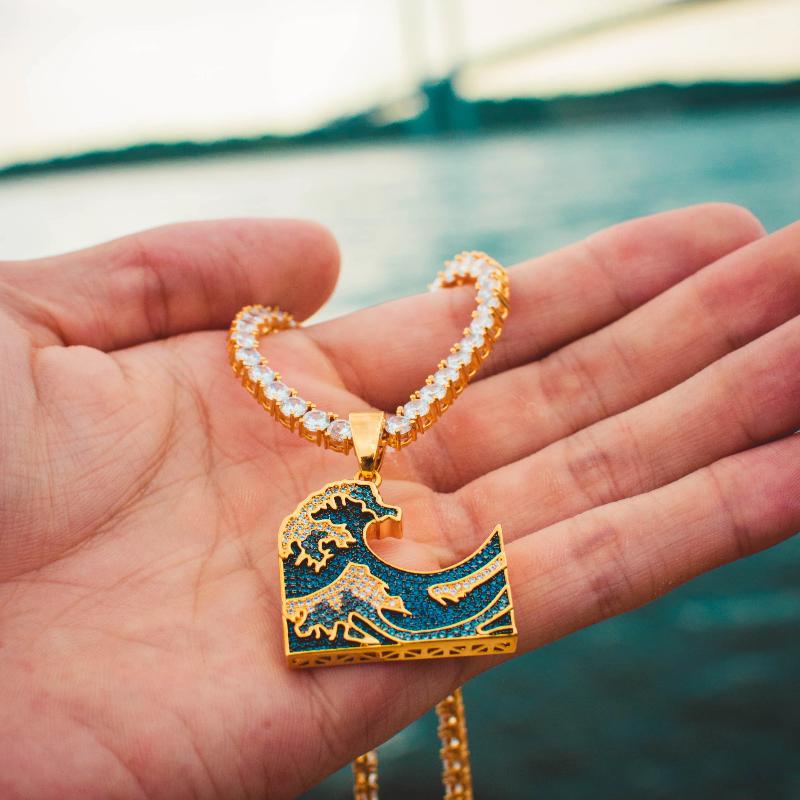 The Great Wave Emoji Necklace in Yellow Gold - The Jewelry Plug