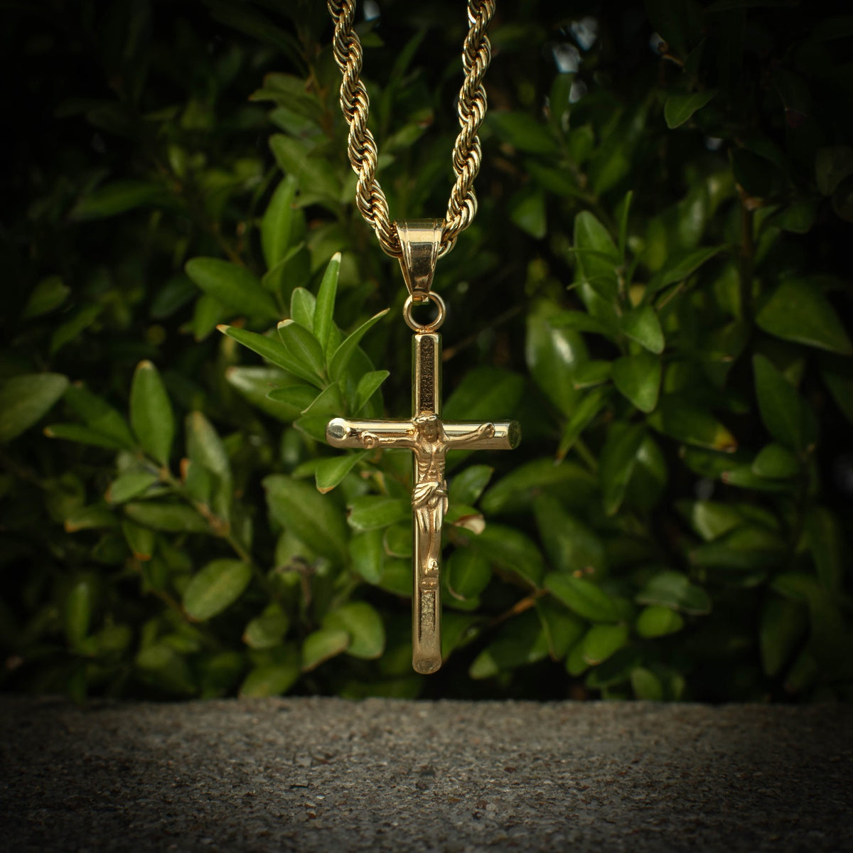 Crucifix Cross Necklace in Yellow Gold
