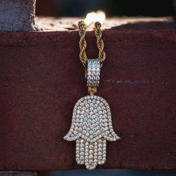 Hamsa Rope Chain Evil Eye Hamsa Hand Pendant Necklace in Yellow Gold - The Jewelry Plug
