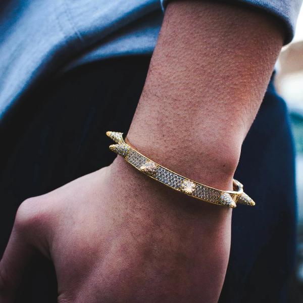 Gold on sale spike bracelet