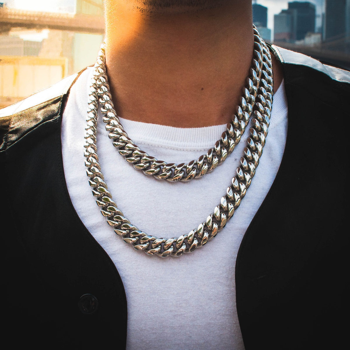 Miami Cuban Link Chain 14mm in White Gold - The Jewelry Plug