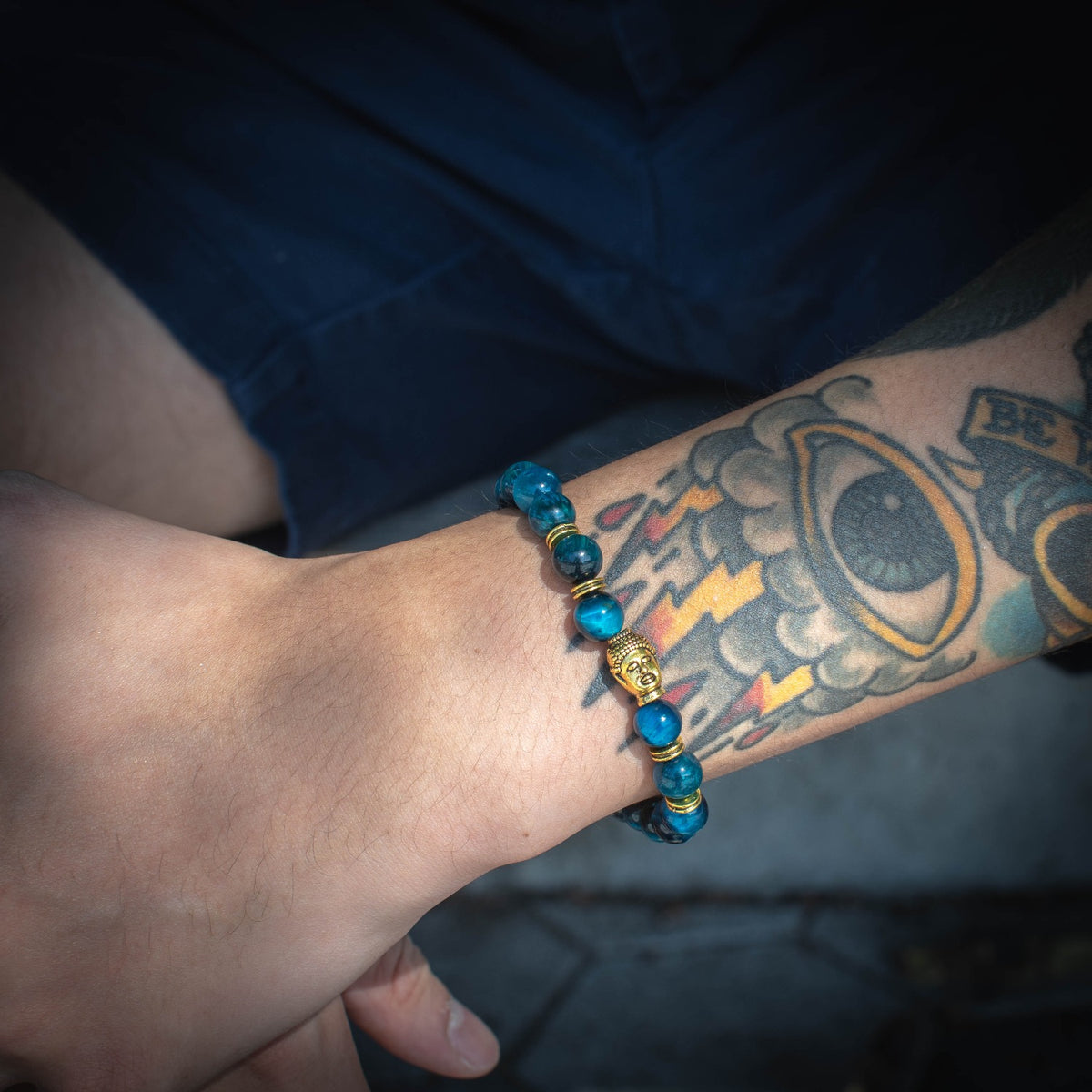 Blue Buddha Bead Bracelet - The Jewelry Pluig